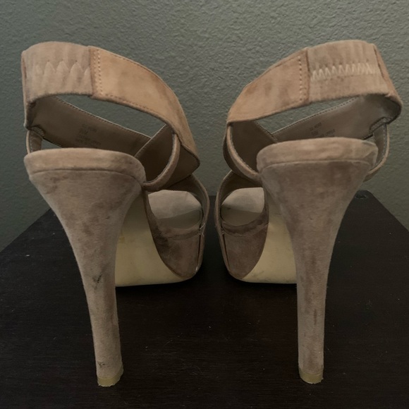 Eva & Zoe suede high heels - Picture 3 of 4